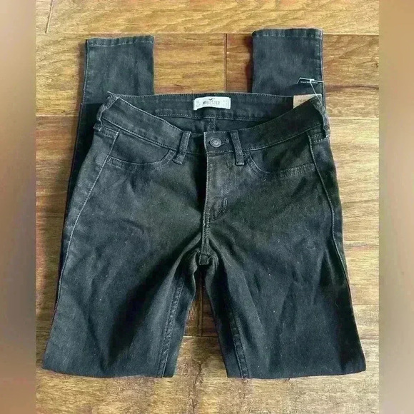 Hollister Denim - NWT Hollister Black Super Skinny Jean